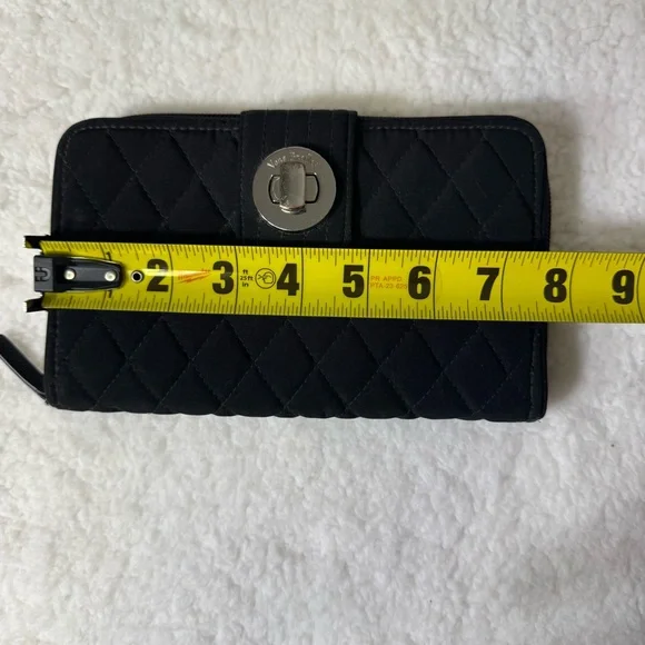 Vera Bradley Black Quilted Zip Wallet Turn Lock Organizer - Picture 8 of 9